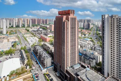 Ji Hotel (Zhengzhou Chengdong South Road) Hotels near The School of Business and Trade， Huanghe S & T College