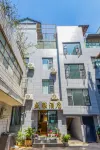 Dali Shengqiang Hotel (Dali Station Erhai Park Branch) - 2 stjerner