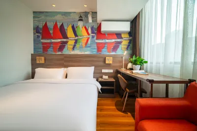 Mijia Smart Hotel (Qingyun Market Store, Flower Orchard Shopping Center) Hotel in zona Guizhou University of Finance and Economics (Guihui Road)