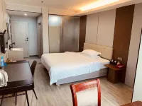 Yilong Ruiyun Hotel (Ruijin Stadium)