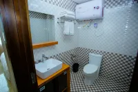 Tongjiang Xinyuan Dongguo Hotel（ YUAN DONG Wetland Park Store） Hotels in Tongjiang