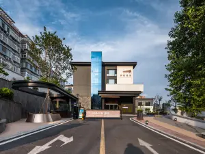Cliffhub Hotel