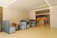 HanTing Hotel (Chengde Weichang) فنادق في ويتشانغ