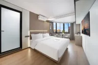 Yuxinyuan Riverview Hotel(Jiefangbei Hongya Cave)