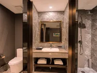Starway Hotel (Qiqihar Railway Station) Hotels in Qiqihar