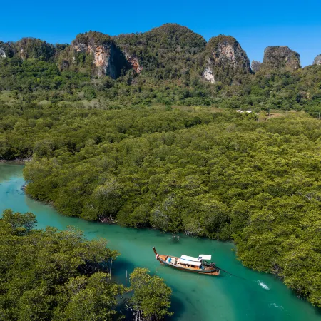 SAii Phi Phi Island Village