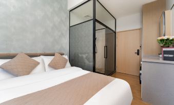 Dream Park Hotel (Nantou Ancient City Subway Station, Nanshan Science and Technology Park)