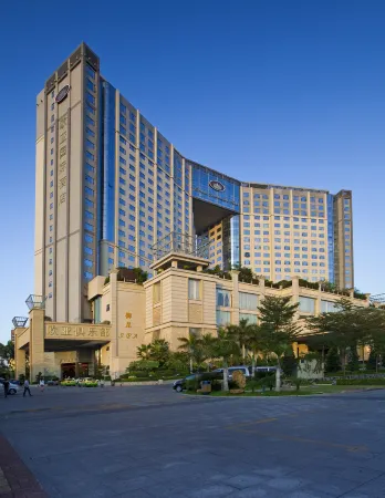 Eurasia International Hotel Отели рядом с достопримечательностью «Yuanshanbeicun»