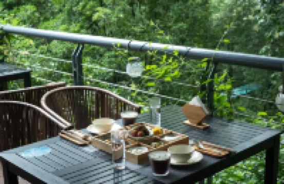 洞天府邸·雙龍洞竹筏溯溪私湯度假酒店