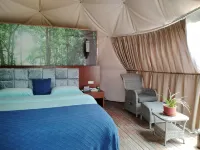 Wind luxury tent hotel