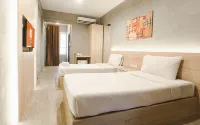 B2 Santitham Boutique and Budget Hotel