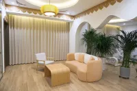 Chifeng Geer Hotel - Mountain view