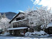 Yunishigawa Onsen Honke Bankyu - parking