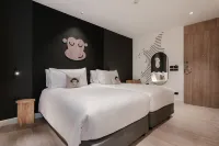 Blu Monkey Hub and Hotel Laguna, Bangtao Phuket