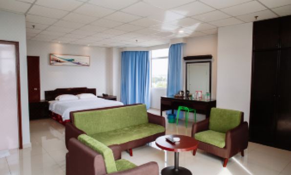 Super OYO 1236 Hotel Green Park - Housity