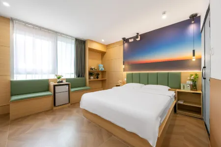 Wutong Yi Resident Hotel Отели рядом с достопримечательностью «Nanjing Normal University Suiyuan Campus Multiple-use Gymnasium»