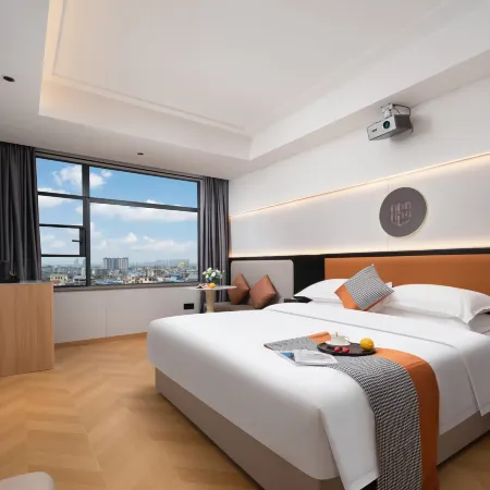 Zero One E-sports Audio-visual Hotel (Huanggang Xishui Shopping Mall Passenger Terminal Branch)