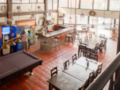 オーキッド イン リゾート アンヘレスのホテル