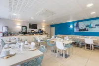 Appart’City Confort Vannes - breakfast