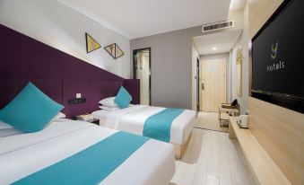 Y Hotel (Taiyuan Jiefang Road Liuxiang Kaihua Temple Metro Station)