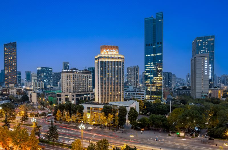 Minshan Hotel