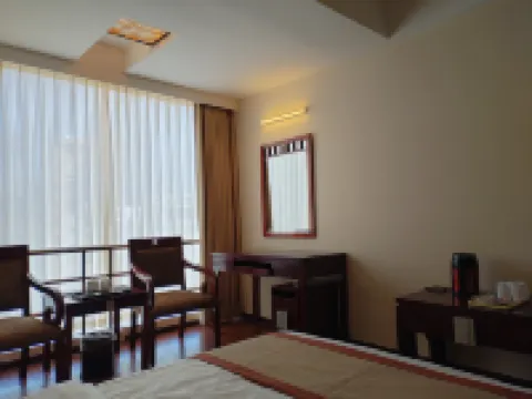 Jinyu Full Hall Hotel