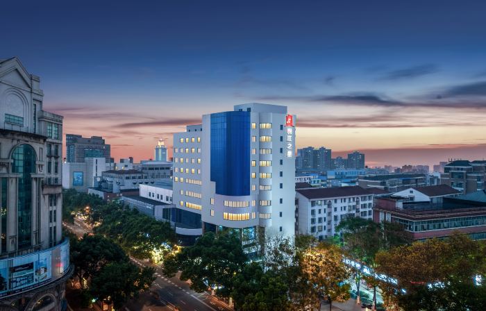 Jinjiang Inn (Yixing Renmin Middle Road Pedestrian Street)