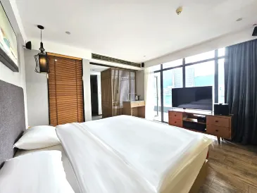 WanYoo Esports Hotel (South CBD Ningbo)