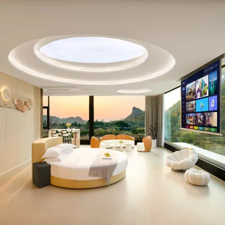 Yangshuo Half Moon Bay Hotel (Yulong River Scenic Area Branch)