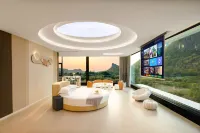 Yangshuo Half Moon Bay Hotel (Yulong River Scenic Area Branch) - Gym