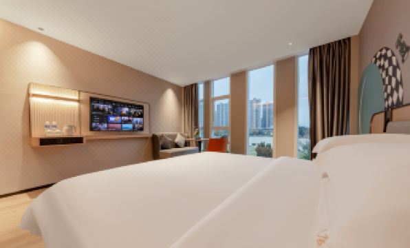 Longxiang Theme Hotel (Foshan Longjiang Store)