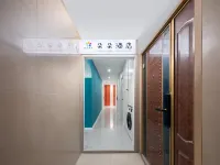 Duoduo B&B (Chongqing Jiefang Monument Hongya Cave Store)