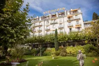 Victoria Glion Hotel in zona Statua di Freddie Mercury