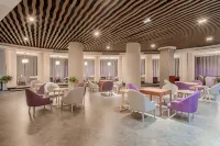 Xiangtian Hotel (Dongfeng Square)