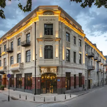 Radisson RED Tbilisi