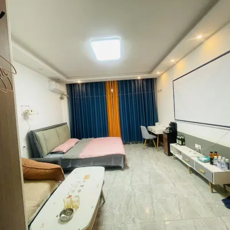Huimin Yanqiu Homestay Service Center (Huimin New Bus Station)
