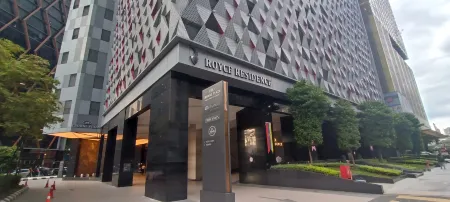 Royce Residences KLCC by WSD Отели рядом с достопримечательностью «One World HanXing College of Journalism and Communication»