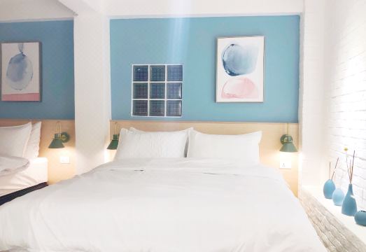 트와일라이트 하우스의 아늑한 인테리어