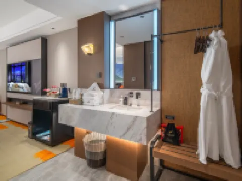 YuntianInterContinental Hotel Hotels in Purang