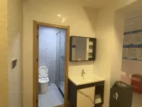 Bole Xingchen E-Sports Hotel
