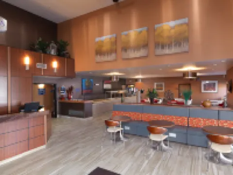 米德瓦利水晶套房酒店 墨累酒店