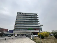 MEHOOD LESTIE Hotel (Tianjin Wuqing Stadium) Hotels near Tianjin Wuqing Veteran Cadre Party School
