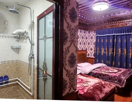 Lhozhag Baimalin Farmer Family Inn Отели в г. Луоцза