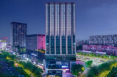 Kuanrong Suites Hotel (Liangjiang love sea shopping park) Hotels in Chongqing
