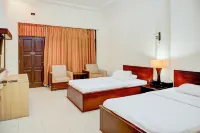 Collection O Pekalongan Near Pasar Batik Setono Formerly Hotel Jayadipa Hotels in Batang