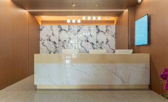 Elong ME Hotel (Xianyang Railway Station Xizang Minzu University)