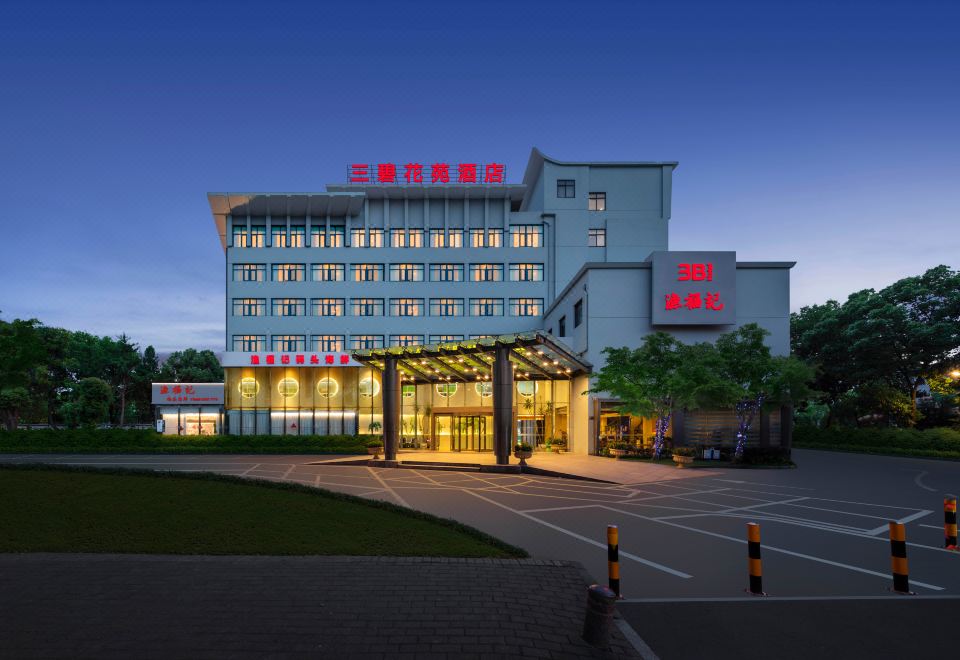 hotel overview picture