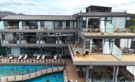 Lijiang Yu Xue Yi Jing Snow Mountain View Resort Hotel Отели рядом с достопримечательностью «The Ancient Town of Shuhe»