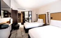 Sofitel Lisbon Liberdade Hotel dekat Carmo Convent