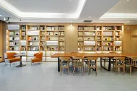 Yilong Anyun Hotel (Aksu Old Street Night Market)